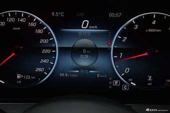 2021款奔驰E级改款 E 300 L 运动豪华型 