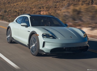 2025款Taycan 4S Cross Turismo 官图