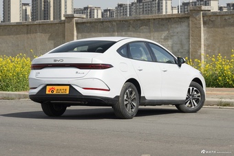 2026款秦PLUS DM-i 210KM进取型