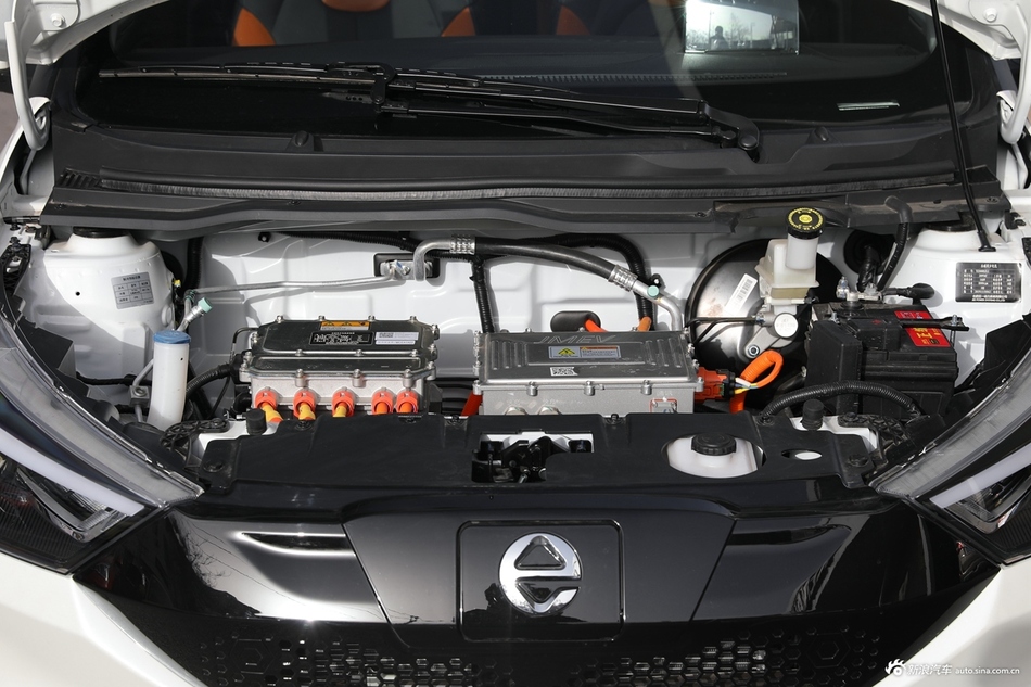 2021款易至EV3 小雷达酷跑型