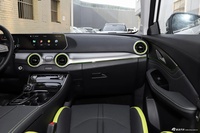 2023款风行雷霆 630 Pro+