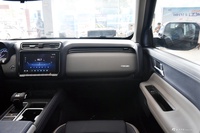 2024款大道 全能者 2.3T 柴油自动两驱舒享款平底货箱