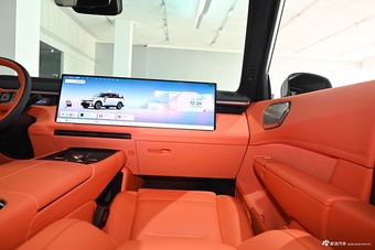 2025款领克900 1.5T Ultra 晨晖蓝