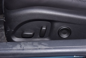 2022款CT5 28T 豪华型（标准版）