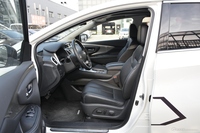 2021款楼兰2.5L XL两驱智联豪华版