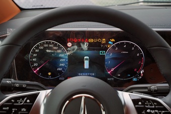 2025款维努斯 2.0T 晖凰