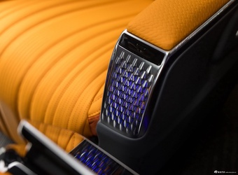 2025款傲旋 2.0T 大白鲨Ultra 官图