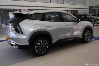 2026款博越L 第四代 1.5T i-HEV 稳行版