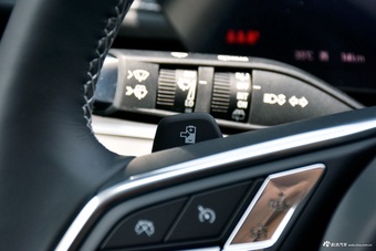 2025款别克E5 620km 尊享版