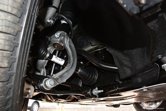 2020款路虎发现 3.0自动V6 SE 