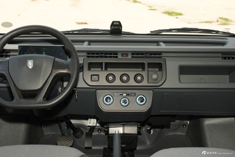 2026款吉运E6 325km 畅运版 6座