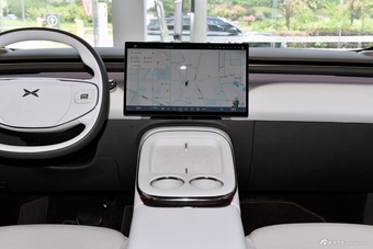 2025款小鹏G7 702 超长续航 Ultra