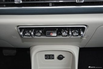 2021款欧拉好猫500km长续航 波塞冬版