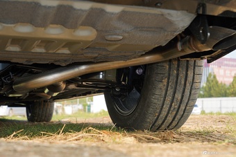 2026款格瑞维亚 2.5L混动 尊爵ULTRA版