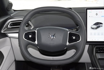 2024款极狐 阿尔法S5 560MAX 185kW