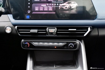 2025款传祺GS3 影速 270T 劲享版 平步青云