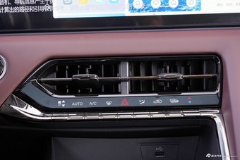 2024款江淮X8 PLUS 1.5TGDI DCT智享版 7座