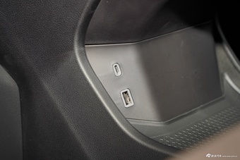 2025款瑞虎8 PLUS 290TGDI DCT乘势版