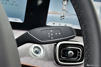 2026款瑞虎9 2.0T 自动两驱耀享版