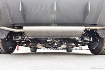 2025款长安UNI-V 第三代 1.5T 500Bar尊贵型