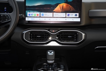 2025款吉利牛仔 1.5TD 潮玩版