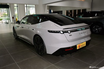 2025款领克10 EM-P 240四驱Ultra运动版