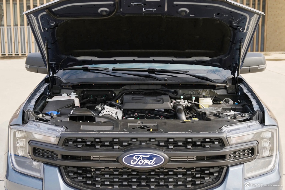 2023款游骑侠Ranger 山林两驱自动版 柴油