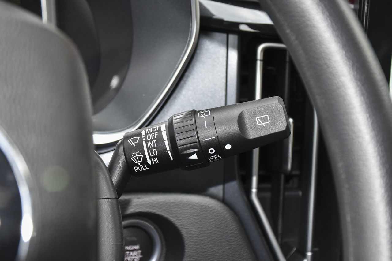 2019款风行T5L 1.5T 自动豪华型7座