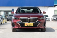2024款宝马5系 530Li 尊享型 M运动套装