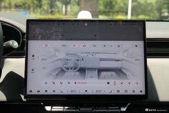 2026款ZEEKR 7X 75kWh 后驱MAX版