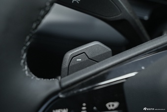 2026款奥迪Q6L Sportback e-tron 首发领航版