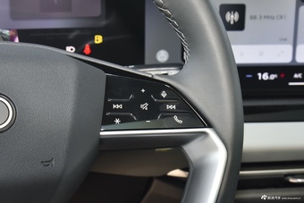 2026款一汽奥迪A5L 2.0T 乾崑智驾版