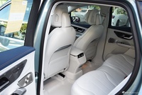 2024款奔驰EQE SUV 500 4MATIC 豪华版