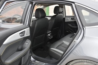 2020款荣威ei6 MAX爽酷天幕智驾Supreme版 