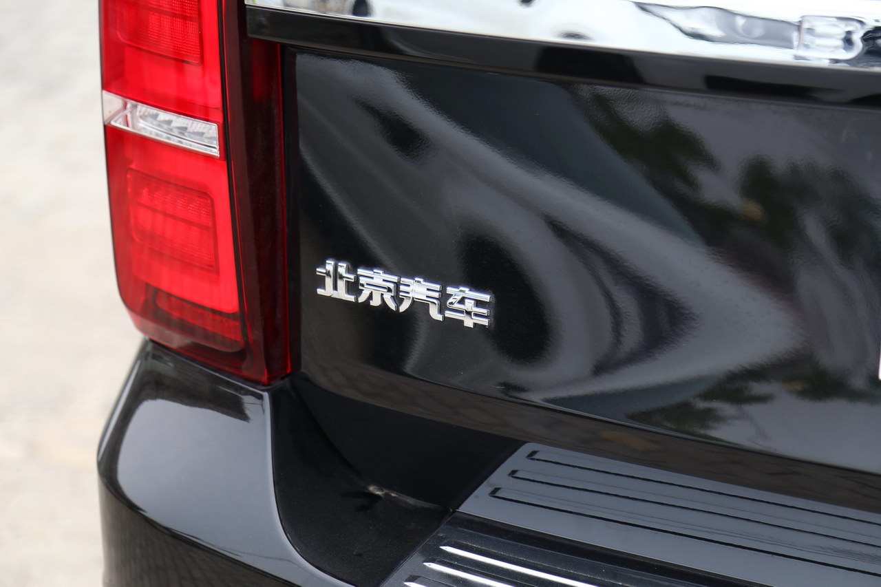 2020款BJ90 3.0T领航版