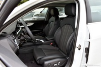 2025款奥迪A4L 200万辆悦享版 40 TFSI 时尚动感型