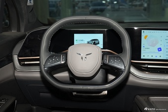 2025款红旗天工08 605 先锋版