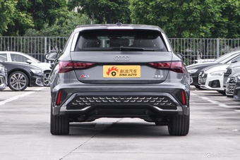 2025款奥迪A3 Sportback 35TFSI 飞驰尊享型