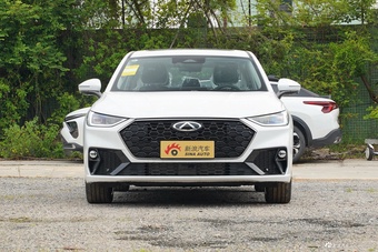 2025款艾瑞泽8 Pro 2.0T 尊享型