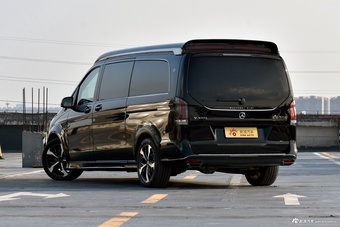 2025款莱茵旅行者 2.0T 北极星