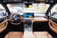 2025款博越L 第四代 1.5TD DCT 山河