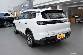 2025款风云T8 1.5T 130km 豪华版7座