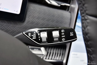 2025款探索06 都市版 1.6T 两驱豪华