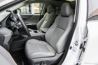 2022款凌放HARRIER 双擎 2.5L CVT四驱尊享版