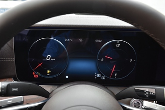 2021款奔驰E级 E 300 L 尊贵型