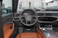 2026款奥迪A6L 45 TFSI 臻选动感型