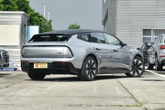 2026款奥迪E5 Sportback 先锋型