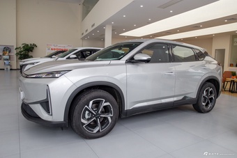 2026款风神L7纯电 530km 越享型