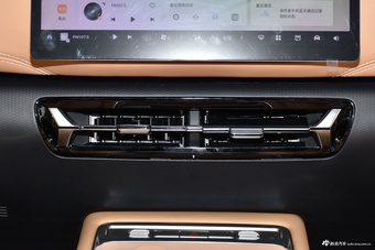 2025款五菱星光730 PHEV 125km 豪华型