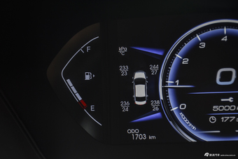 2019款东南A5翼舞 1.5L手动旗舰版国V